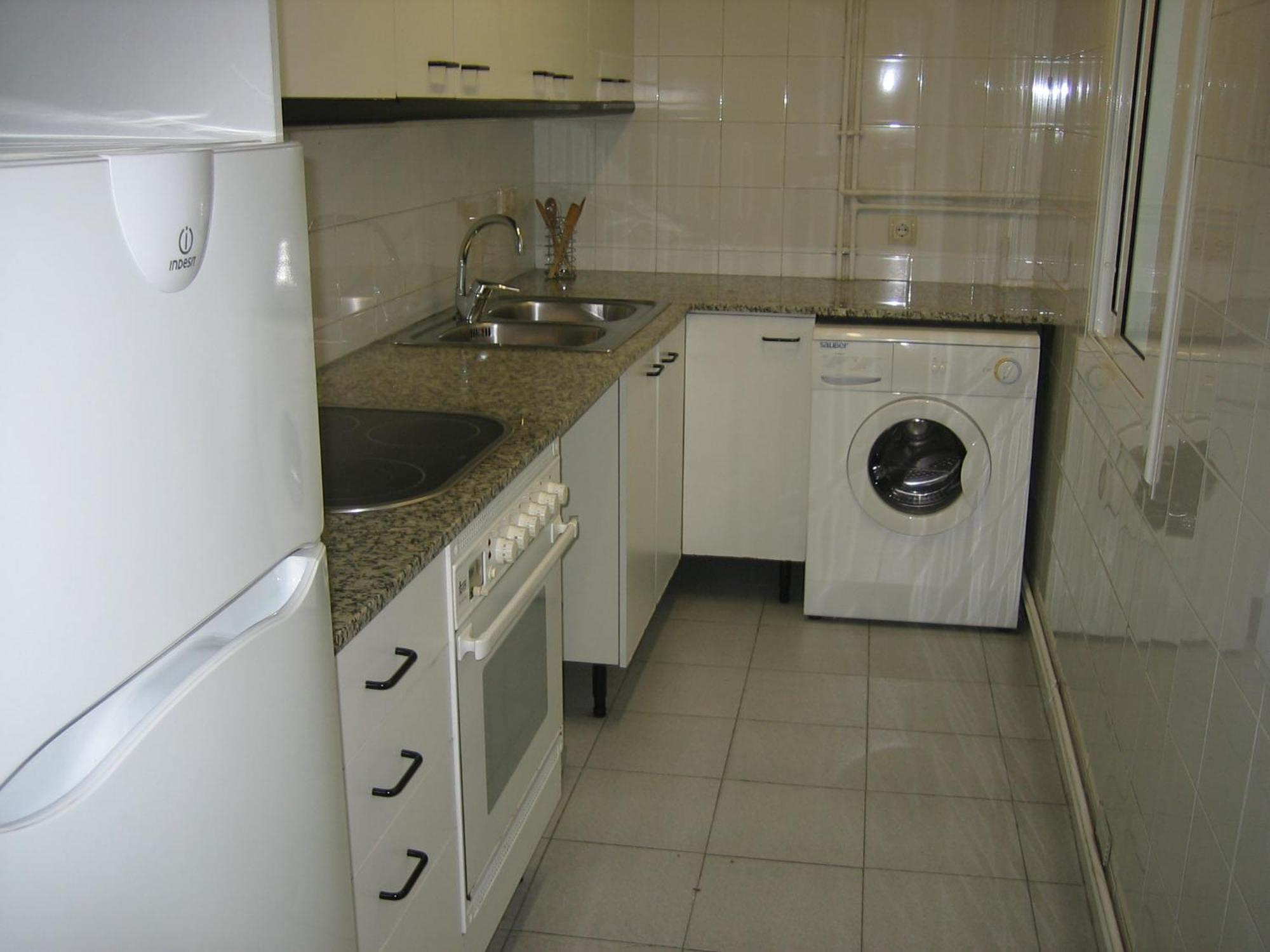 Sant Jordi Girona 97 Appartement *