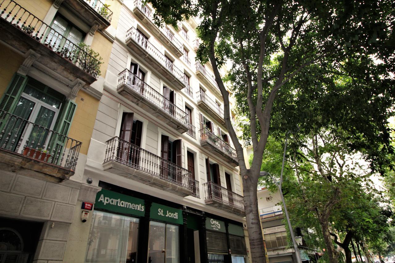 Apartament Sant Jordi Girona 97 *