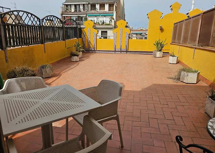 Apartaments Sant Jordi Girona 97