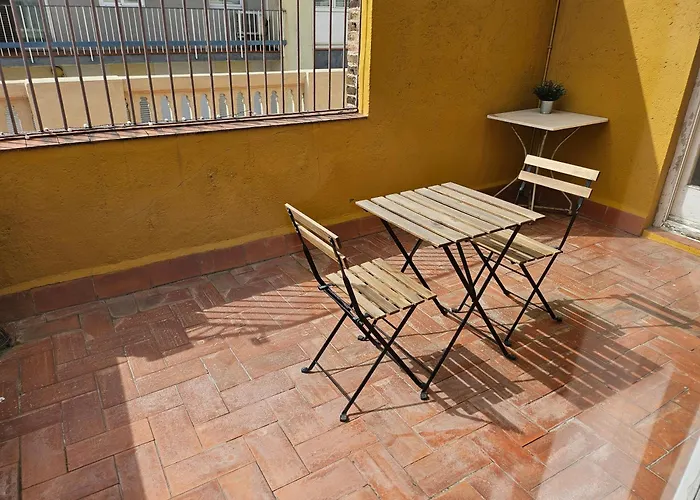 Apartaments Sant Jordi Girona 97